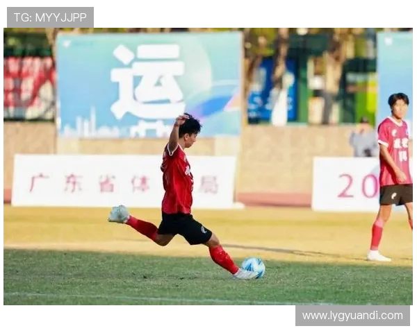 广州足球队荣登足球状态排行榜第三名展现强劲实力与潜力