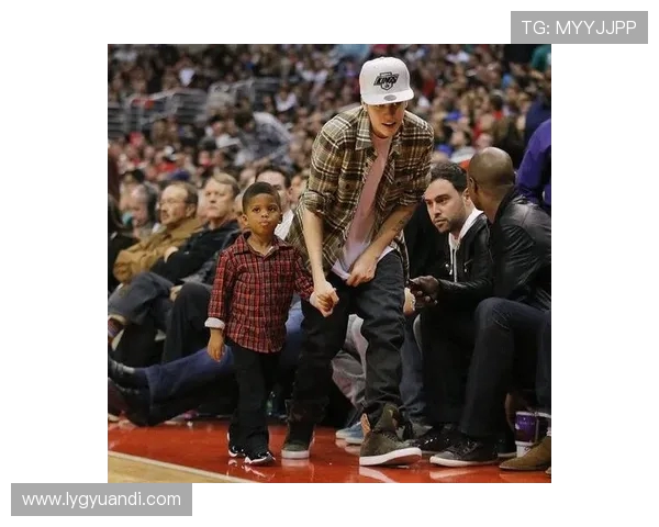 重庆篮球队的蜕变之路如何在奥运会舞台上展现新风貌与实力