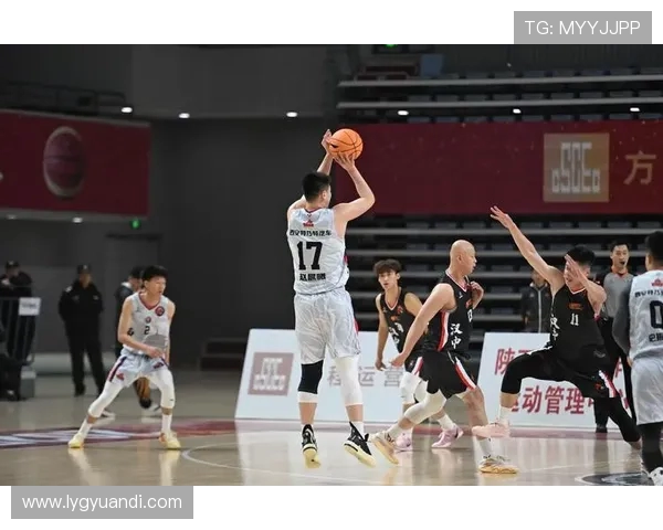 探索篮球技战术演进与现代比赛环境深度融合发展趋势探讨新视角下